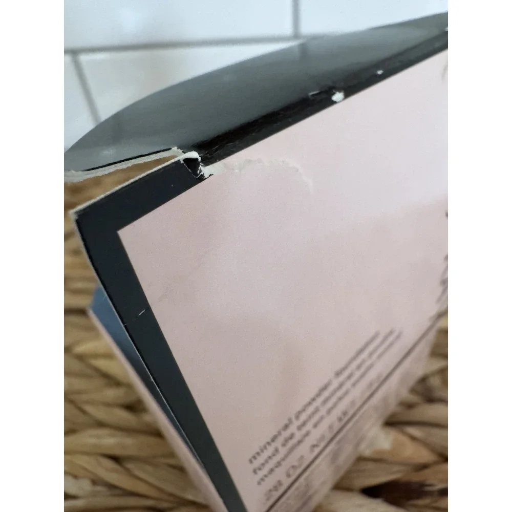 Mary Kay Mineral‎ Powder Foundation - Bronze 3- .28 oz Discontinued New Sealed